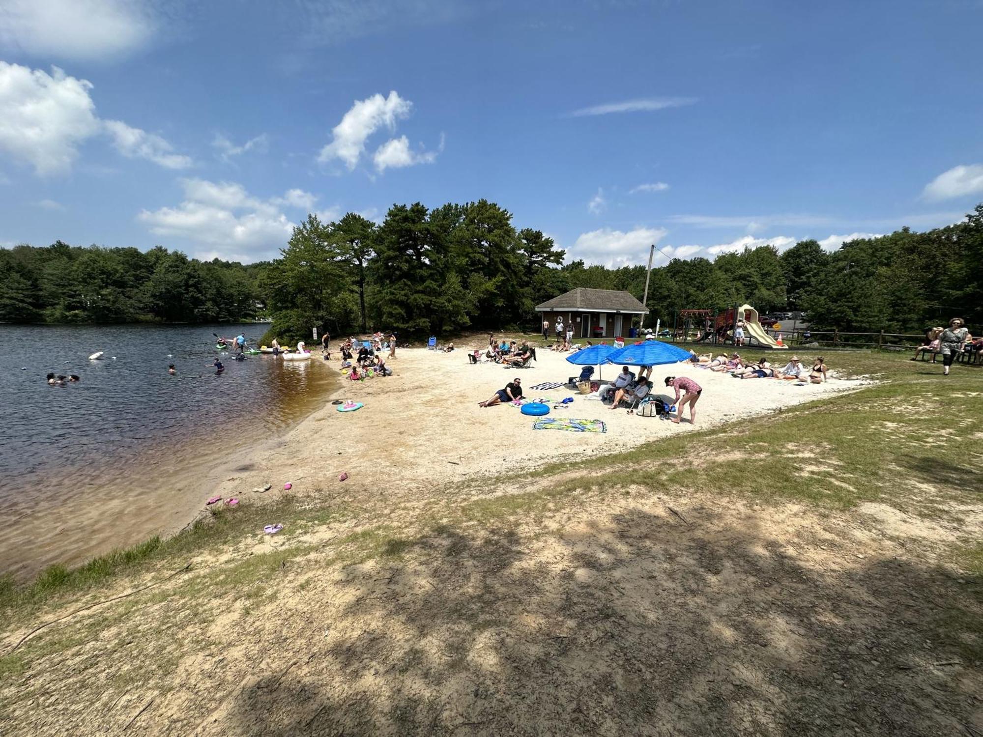 Lakehouse *Hottub*Jacuzzi*Firepit*Bbq*Pool Long Pond Εξωτερικό φωτογραφία